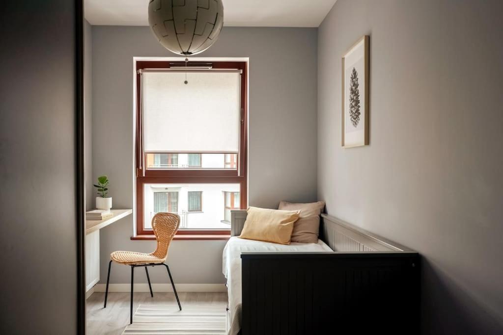 Platinum Jaglana Apartment - Wyspa Spichrzow Gdansk Bagian luar foto